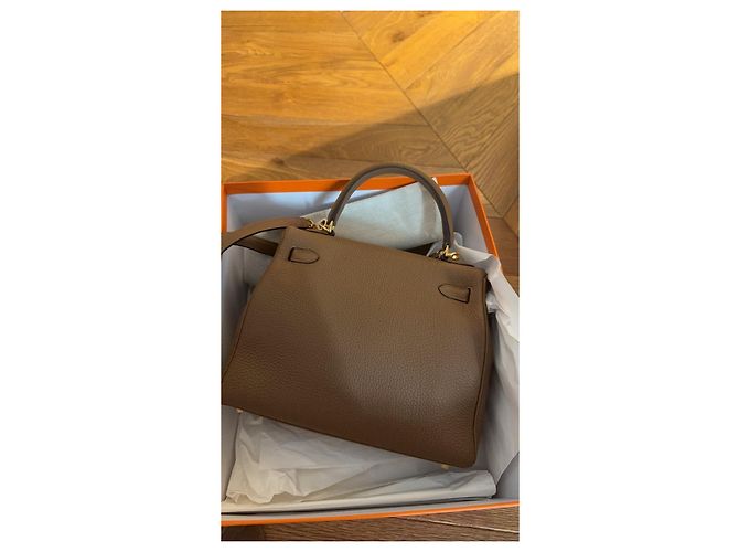 Borsa Hermès Kelly 25 in pelle Togo nocciola Marrone chiaro Marrone scuro Cammello - vista 4