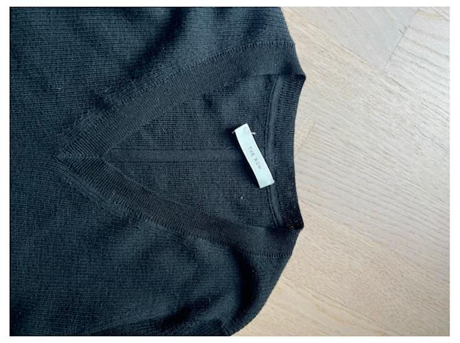 The row Ropa de punto Negro - vista 4