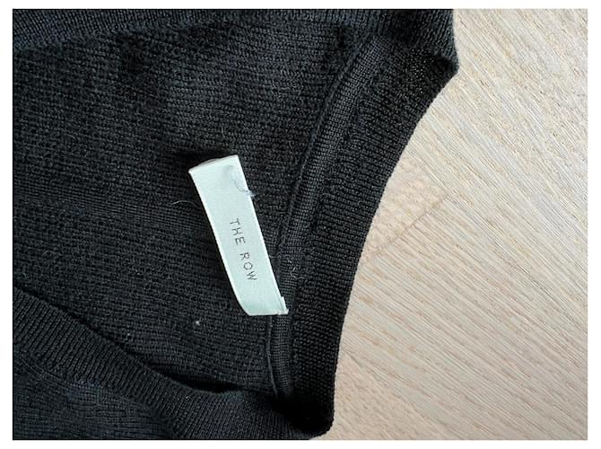 The row Ropa de punto Negro - vista 5