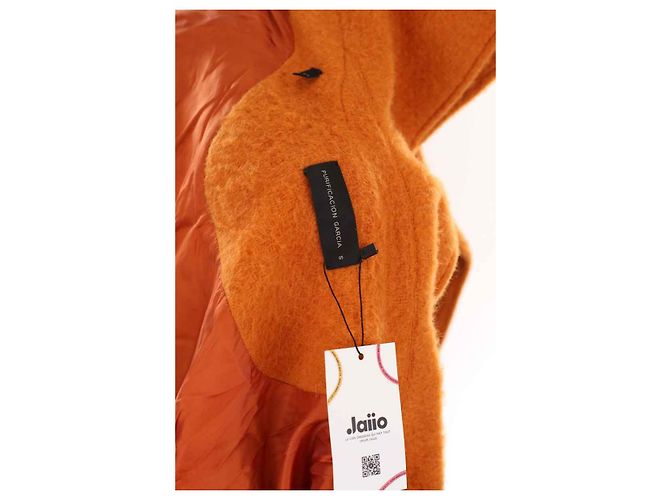Purificacion Garcia Abrigo naranja - vista 5
