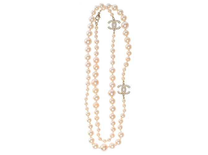 Gioielli CHANEL CC in Perla Bianca - 102222 Bianco - vista 3