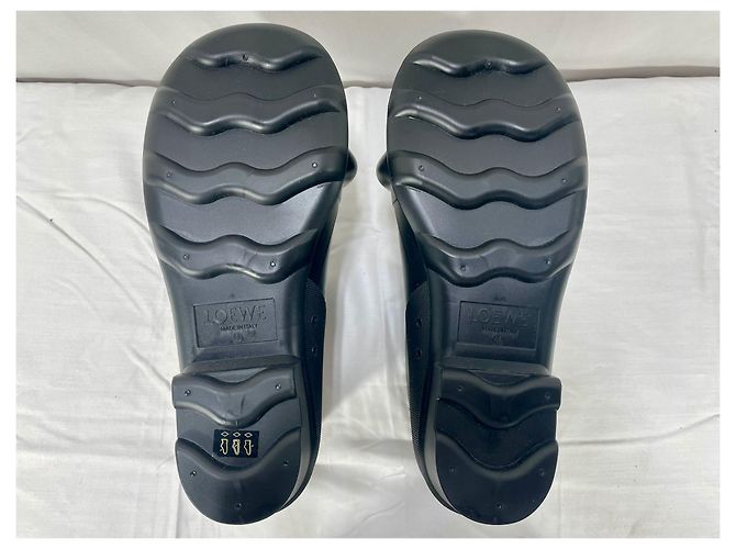 Loewe Knöchelregenstiefel aus schwarzem Gummi - Ansicht 9