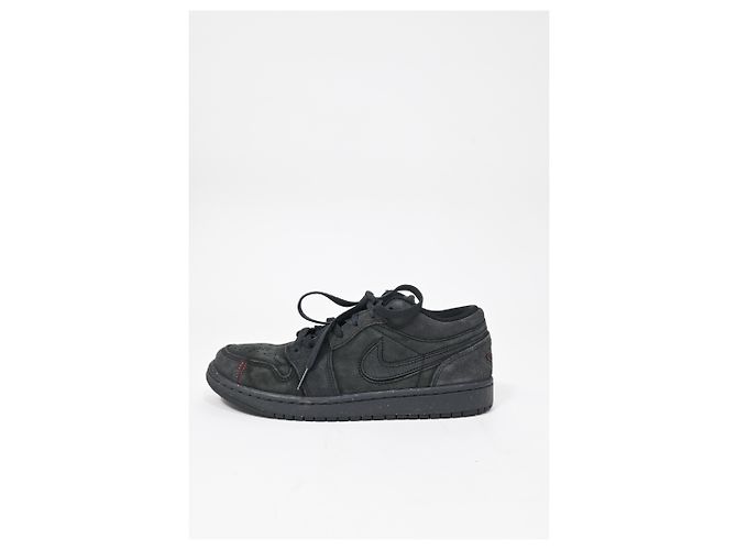 Tênis Nike Air Jordan 1 Low SE Craft em couro preto - vista 12