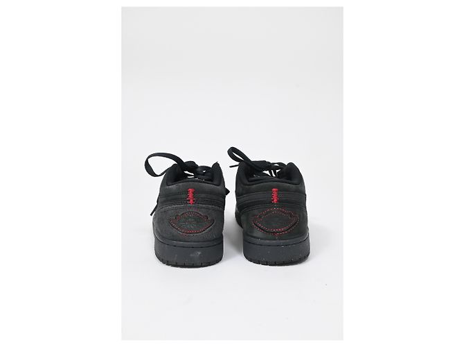 Tênis Nike Air Jordan 1 Low SE Craft em couro preto - vista 14