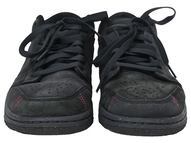 Tênis Nike Air Jordan 1 Low SE Craft em couro preto - vista 4