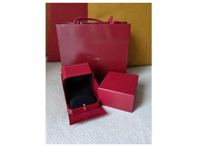 Cartier Love Trinity JUC ring inner and outer box paper bag Red - view 5