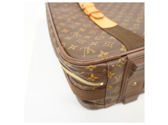 Borsa Boston Monogram Satellite 65 Louis Vuitton Marrone - vista 9