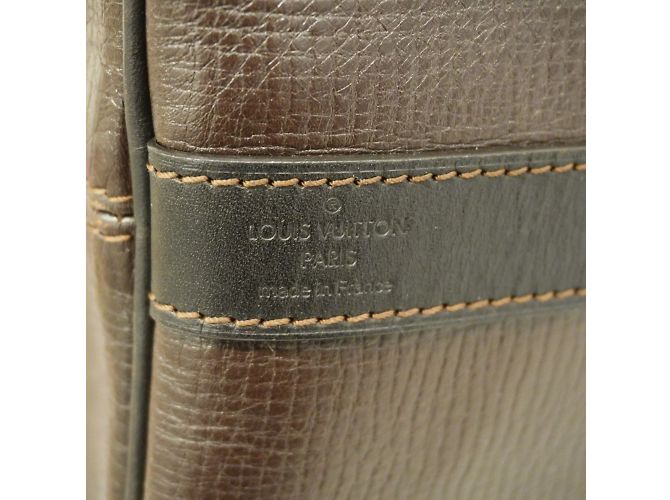Louis Vuitton Boston Bag Utah Keepall Bandouliere 55 Brown - view 5