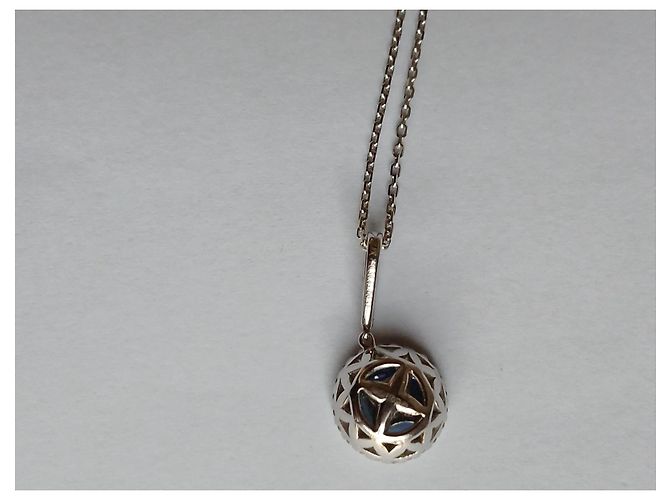 Autre Marque Aurum Halskette mit Blauem Saphir und Diamant 18ct Weißgold Silber Hardware - Ansicht 7