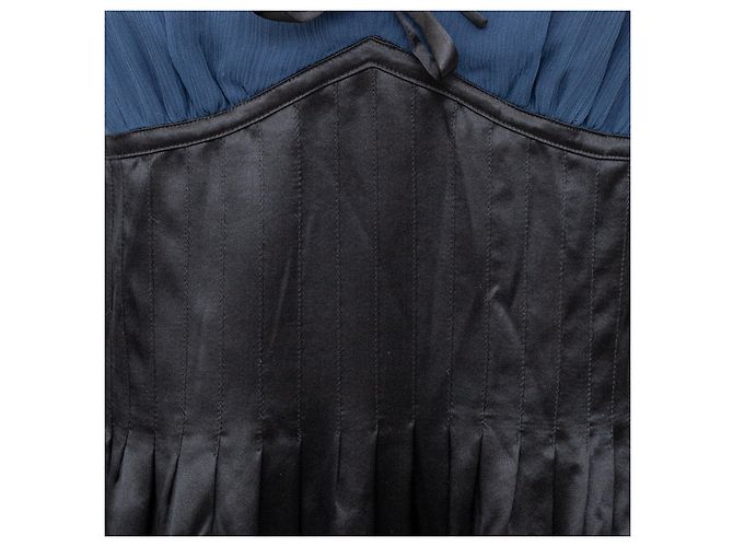 Vestido de seda Moschino Cheap and Chic Negro - vista 5
