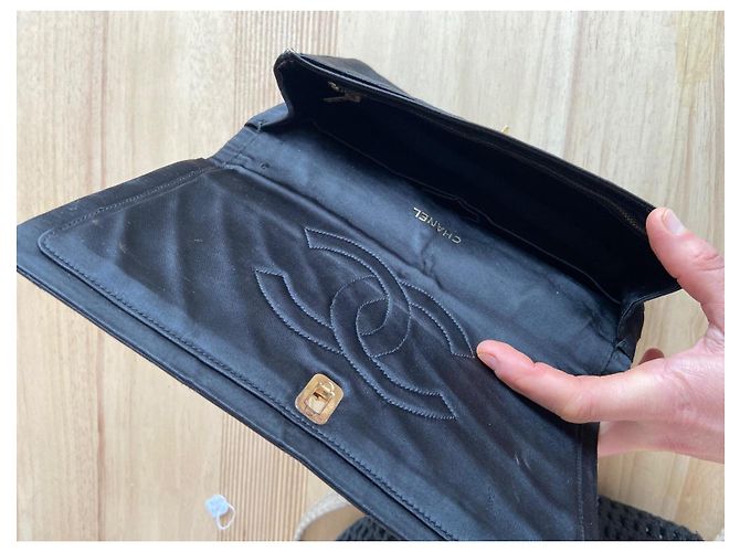 Mademoiselle Clutch da sera Chanel in raso damascato nero - vista 2