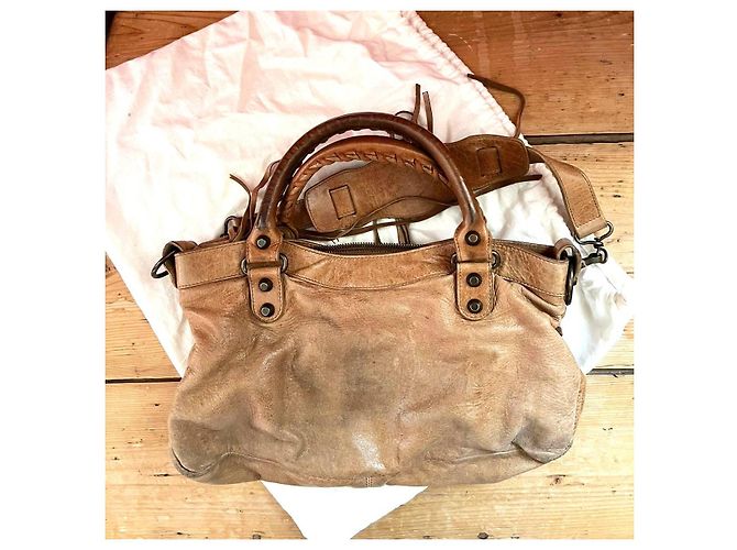 Borsa Balenciaga City in pelle marrone Marrone chiaro Caramello - vista 3