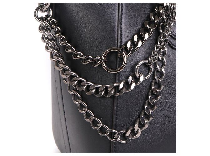 GIVENCHY - Borsa Antigona di Givenchy in pelle liscia nera Nero - vista 3