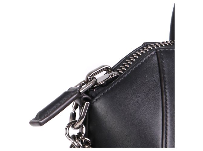 GIVENCHY - Borsa Antigona di Givenchy in pelle liscia nera Nero - vista 5