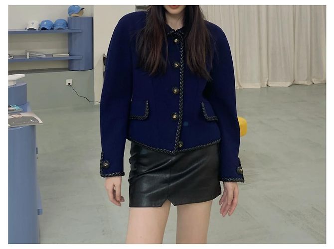 Cambon Chanel 1992 leather button suit set Blue - view 2