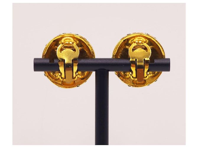 Orecchini a bottone in cristallo vintage Chanel Gold hardware - vista 2