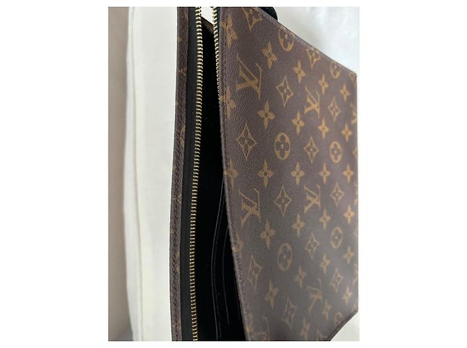 Louis Vuitton Pochette Monogram in Pelle Monogramma - vista 5