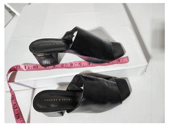 Autre Marque Charles and Keith Square Toe Heel Mules Black Size 38 - view 5