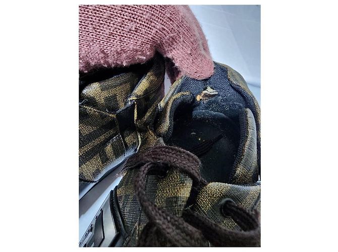 Fendi Zucca Canvas- und Leder-Sneaker in Tabakbraun/Schwarz Größe 6 und halb - Ansicht 8