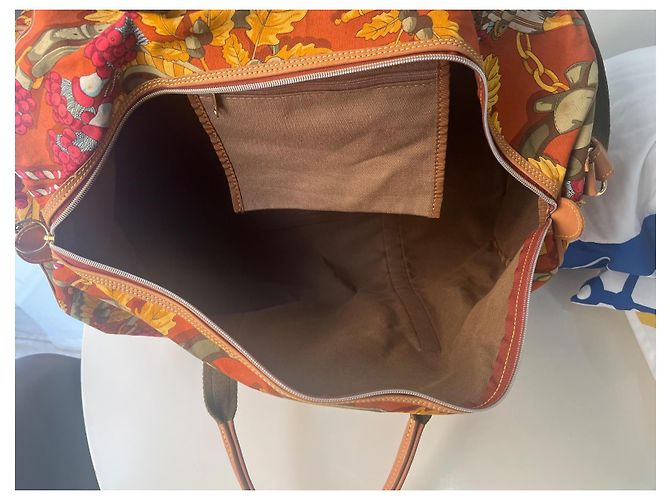 Borsa da viaggio Loewe in pelliccia verde giallo marrone Marrone chiaro Marrone scuro - vista 19