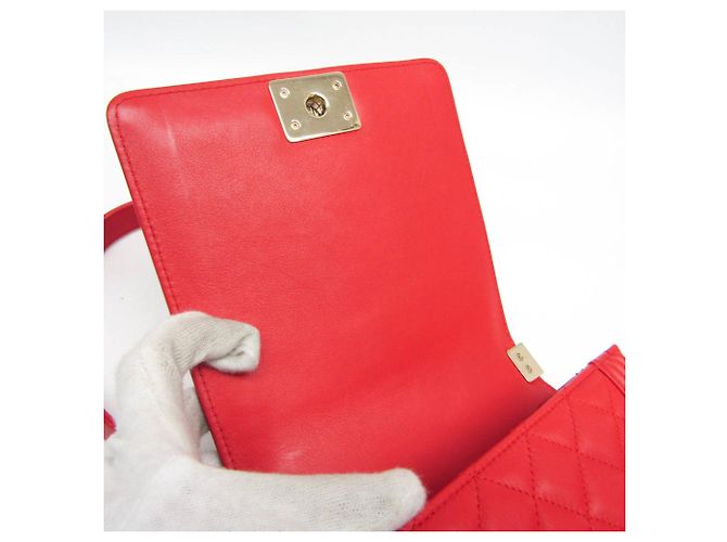 Borsa a spalla in pelle Chanel Boy per donne Rosso - vista 11