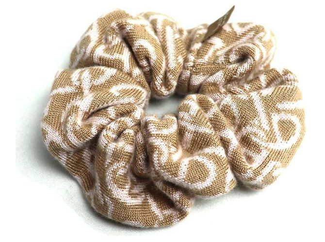 Silk In Hermès Scrunchie in cashmere e seta Hermes Naoussa Claudia Beige - vista 2