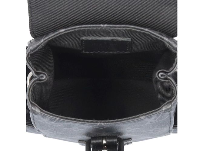 Twist Sac à épaule Nano Christopher Monogram Eclipse de Louis Vuitton Noir - vue 6