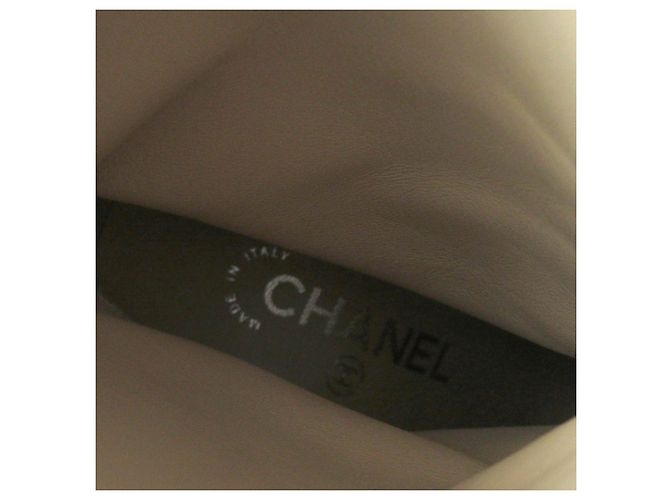 Botas cortas de satén y ante Gabrielle Coco G33119 de Chanel - vista 10