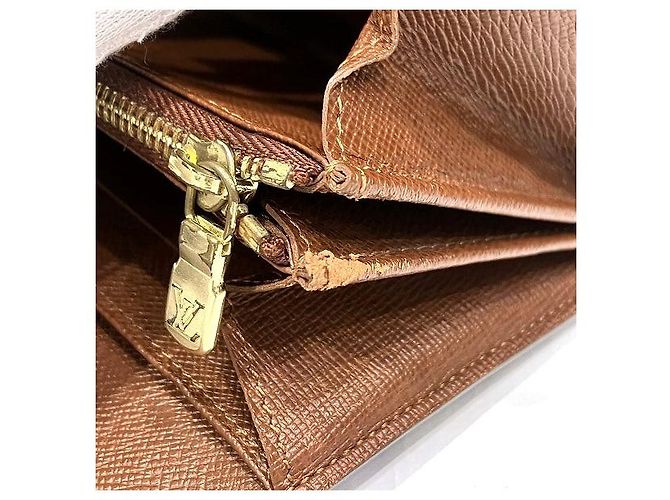 Louis Vuitton Monogram Sarah Wallet M61726 Brown - view 3