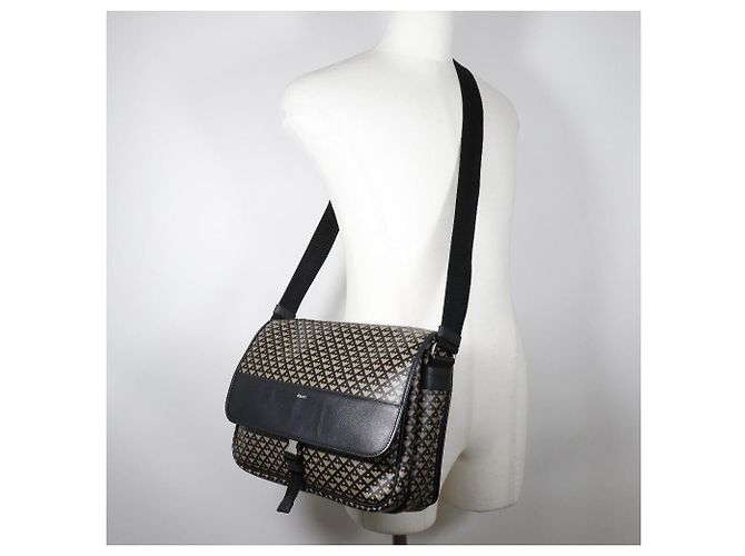 Borsa a spalla in PVC Bally nera Nero - vista 6