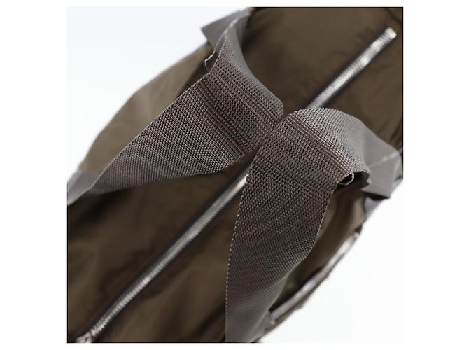 Borsa Boston in nylon Prada khaki unisex Verde - vista 5