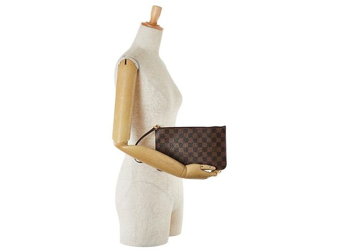 Neverfull Louis Vuitton Damier Pouch Brown PVC Leather - view 9