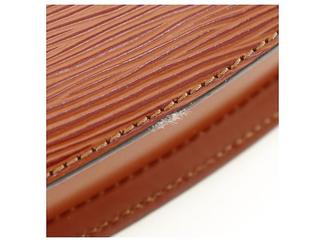 Borsa a Spalla Prebourg in Pelle Epi Louis Vuitton M52563 Marrone - vista 8