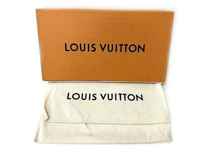 Louis Vuitton Twist Wallet M62362 Pink - view 6