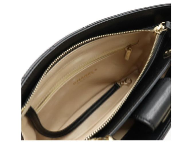 Borsa 2 in 1 in pelle Matelassé di Chanel Nero - vista 3