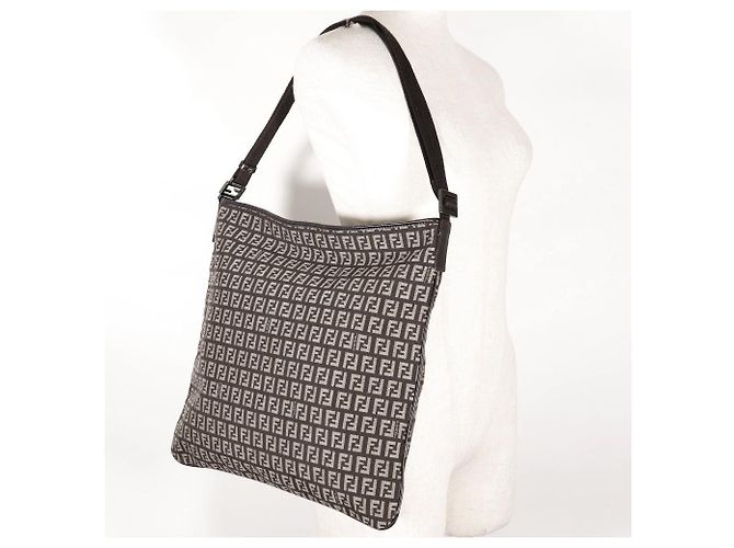 Fendi Canvas Umhängetasche Braun - Ansicht 9
