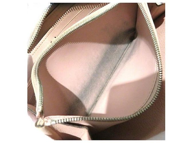 Louis Vuitton Mahina Leather Zippy Wallet M61868 Pink - view 5