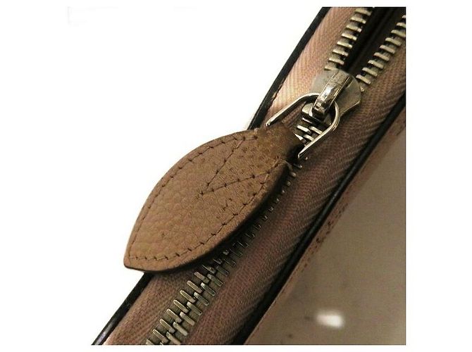 Louis Vuitton Mahina Leather Zippy Wallet M61868 Pink - view 7