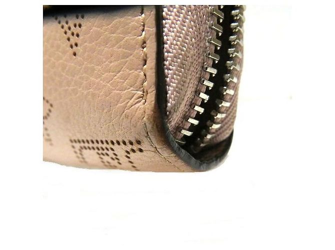 Louis Vuitton Mahina Leather Zippy Wallet M61868 Pink - view 8