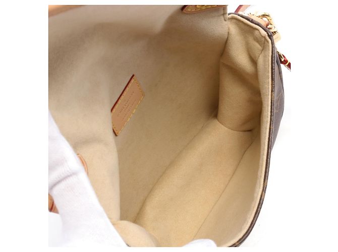 Louis Vuitton Monogram Saumur BB Handbag M46740 Brown - view 3
