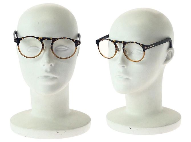Tom Ford Plastic Sunglasses TF5628 - view 8