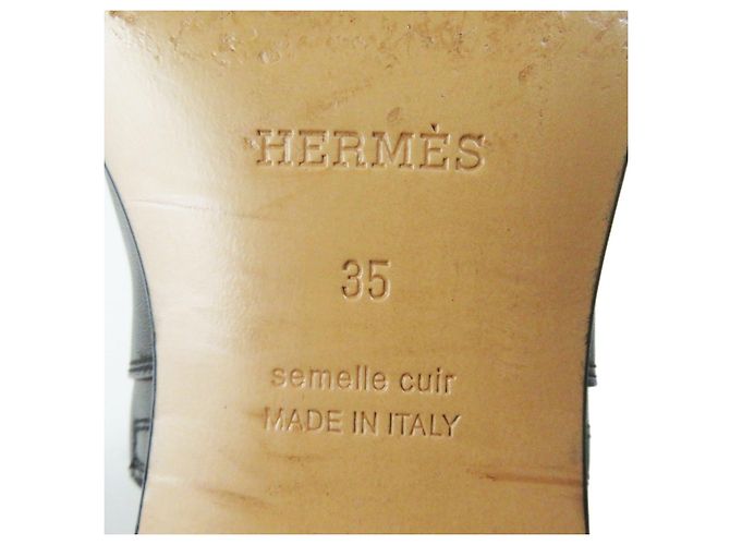 Hermès Botas cortas de cuero con hebilla Hermes Kelly negras Negro - vista 3