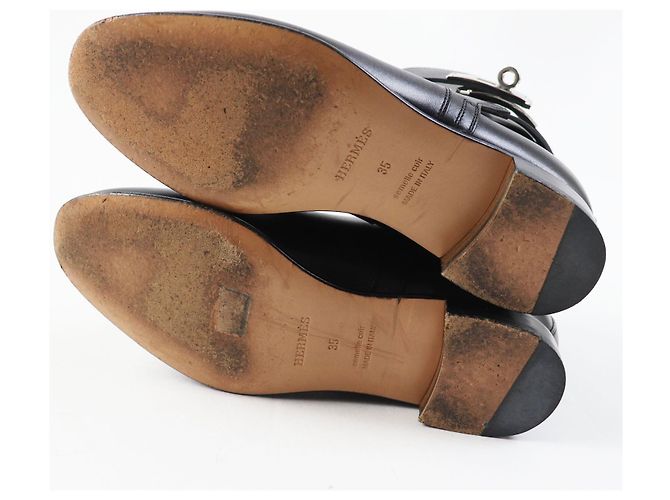 Hermès Botas cortas de cuero con hebilla Hermes Kelly negras Negro - vista 5