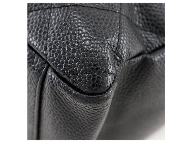 Borsa a spalla Chanel in pelle caviar con catena Nero - vista 4