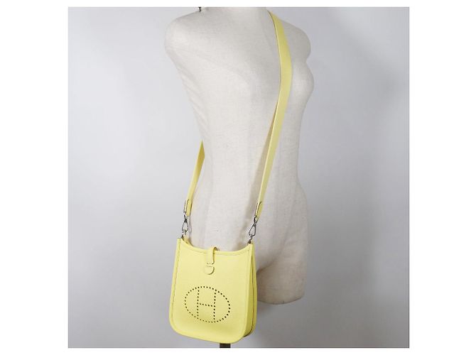 Hermès Hermes Evelyne 16 TPM Shoulder Bag Limoncello Yellow - view 7