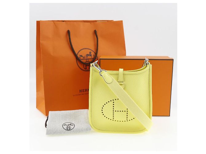 Hermès Hermes Evelyne 16 TPM Shoulder Bag Limoncello Yellow - view 8