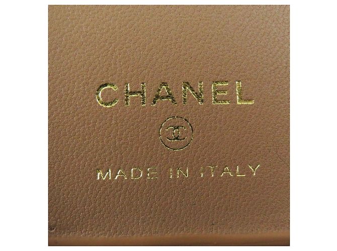 Funda de piel de caviar Chanel para iPhone 14 Pro con cadena Castaño - vista 11
