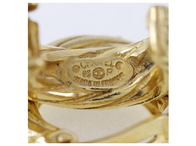 Chanel Coco Mark Earrings Earrings Golden - view 8