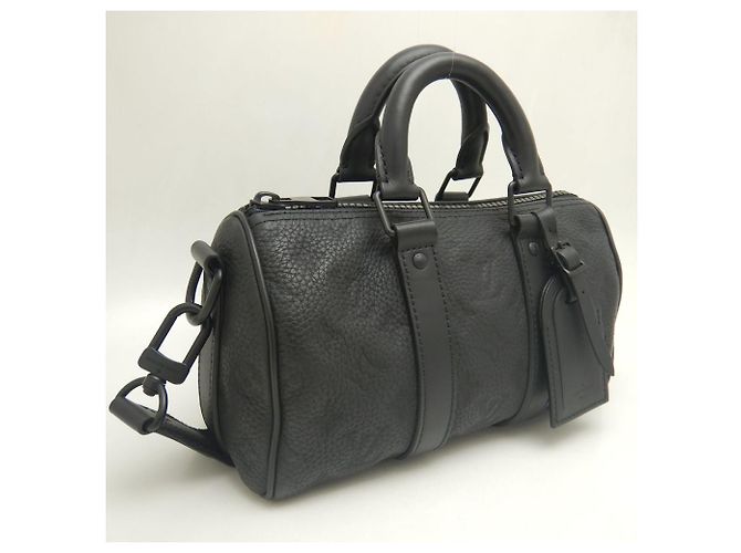 Louis Vuitton Leather Keepall Bandouliere 25 Handbag Black - view 2