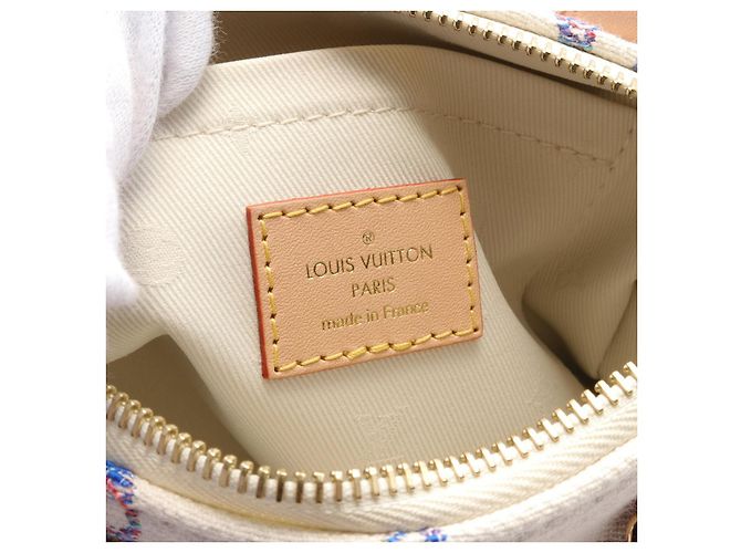 Sac à main Louis Vuitton Speedy Bandoulière 20 Monogram Jacquard M24709 Blanc - vue 4